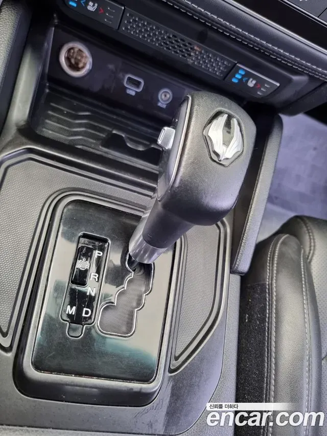 SsangYong Rexton Diesel 2.2 4WD Prestige Special (5-Link) 2019 — фото 9