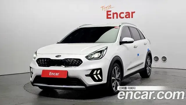 Kia Niro 1.6 HEV Noblesse Special 2020