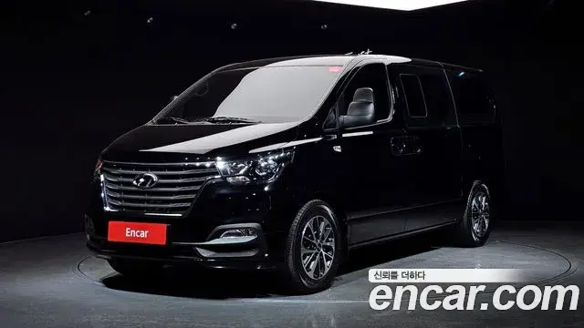 Hyundai Starex Wagon 12-Seater Modern 2019