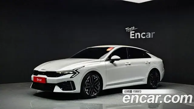 Kia K5 1.6 Turbo Signature 2024
