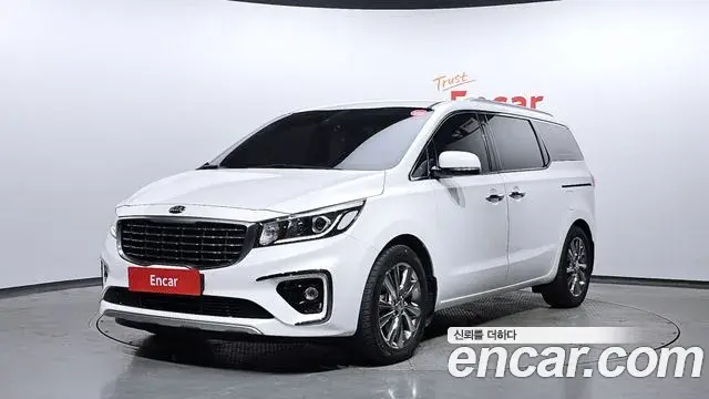 Kia Carnival 9-Seater Prstige 2019