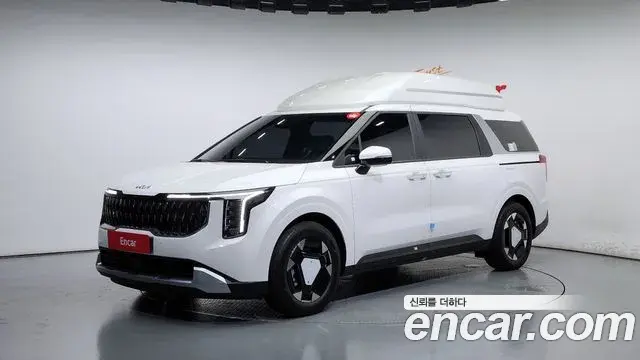 Kia Carnival HEV 9-Seater Hi-Limousine (Special vehicle) 2025