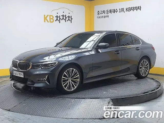 BMW 3-Series 320i Luxury 2020