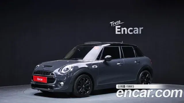 Mini Cooper 5Door Standard 3rd 2019
