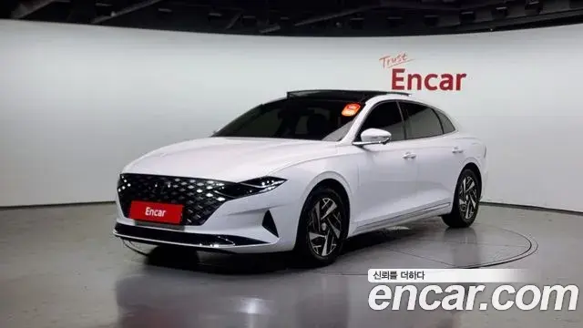 Hyundai Grandeur Le Blanc 2022