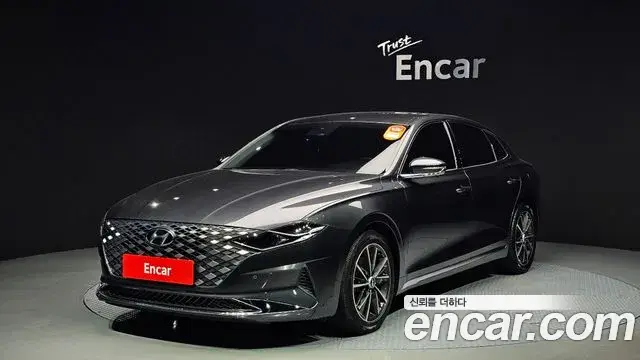 Hyundai Grandeur 2.5 Le Blanc 2022