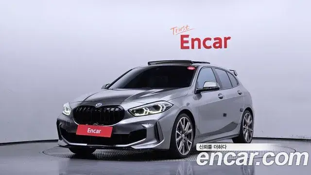 BMW 1-Series M135i xDrive 2023
