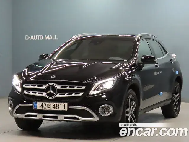 Mercedes-Benz GLA-Class GLA220 Premium 2019