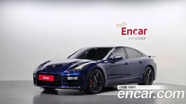 Porsche Panamera 4.0 GTS 2025