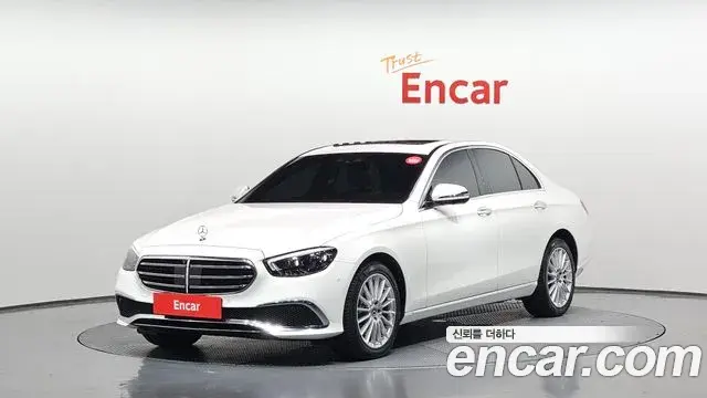 Mercedes-Benz E-Class E250 Exclusive 2023