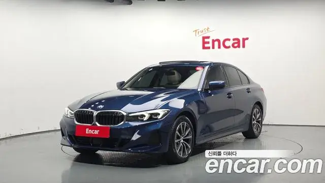 BMW 3-Series 320i 2023