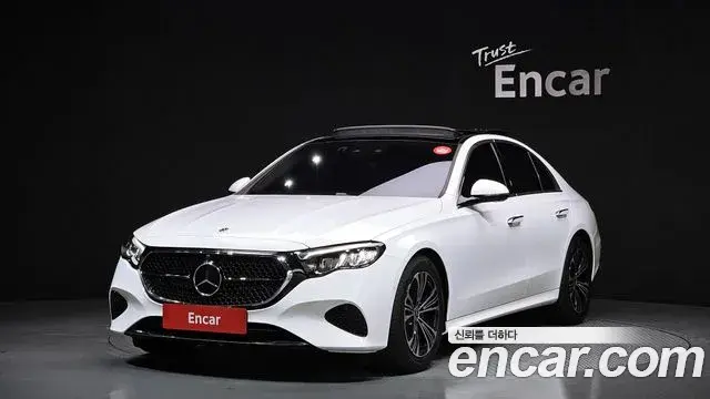 Mercedes-Benz E-Class E200 Avantgarde 2025