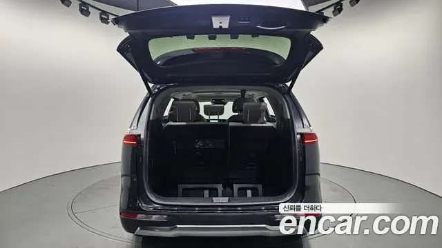 Kia Carnival Diesel 7-Seater Noblesse 2023 — фото 20