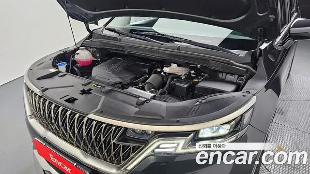 Kia Carnival Diesel 7-Seater Noblesse 2023 — фото 6