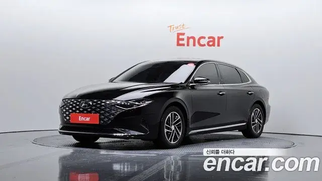 Hyundai Grandeur 2.5 Premium 2022