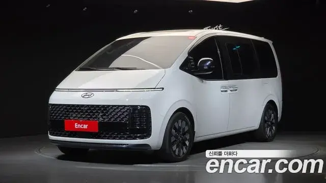 Hyundai Staria 4WD Lounge 9-Seater Inspiration 2024