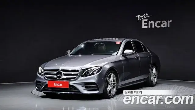 Mercedes-Benz E-Class E300 AMG Line 2019
