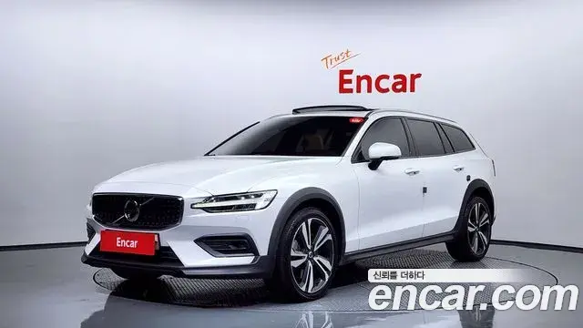 Volvo V60 T5 Pro AWD 2020