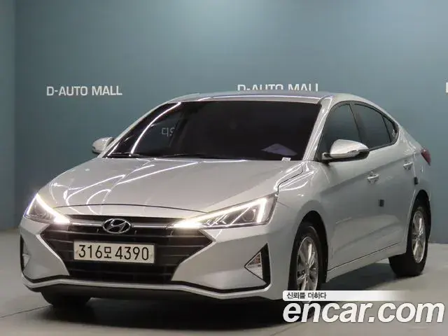 Hyundai AVANTE 1.6 Smart 2019