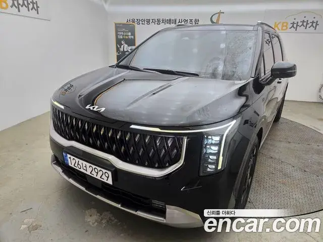 Kia Carnival Diesel 9-Seater Noblesse 2024