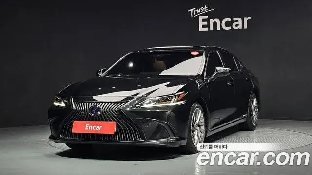Lexus ES Executive 2019