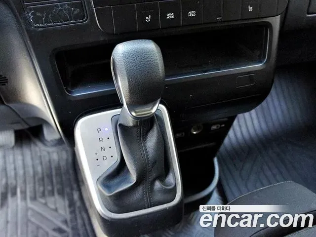 Hyundai Staria Cargo 3-Seater Smart 2021 — фото 10