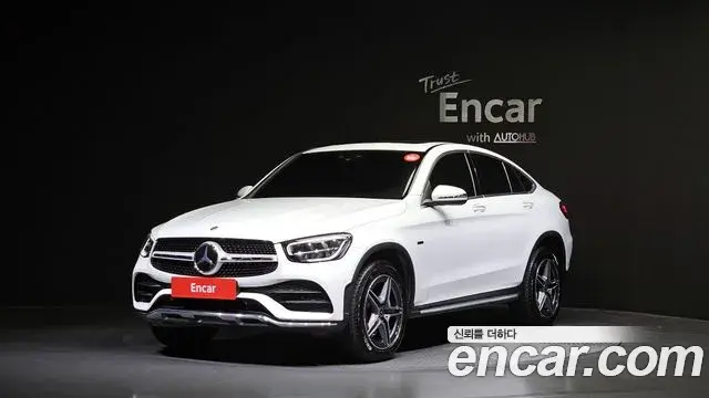 Mercedes-Benz GLC-Class GLC300e 4MATIC Coupe 2020