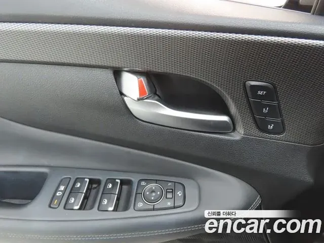 Hyundai Santa Fe Diesel 2.0 2WD Prestige 2019 — фото 10