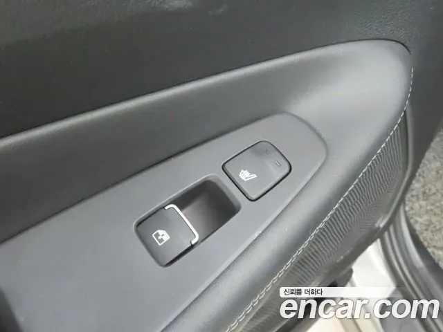 Hyundai Santa Fe Diesel 2.0 2WD Prestige 2019 — фото 16