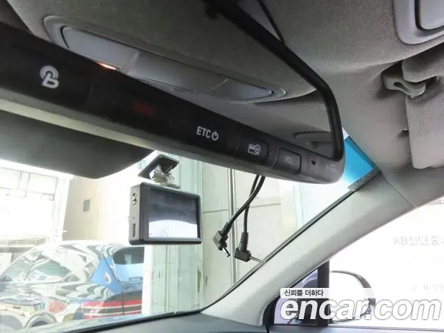 Hyundai Santa Fe Diesel 2.0 2WD Prestige 2019 — фото 13