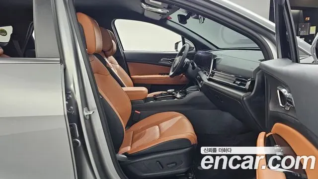 Kia Sportage Gasoline 1.6 Turbo 4WD Signature 2023 — фото 10