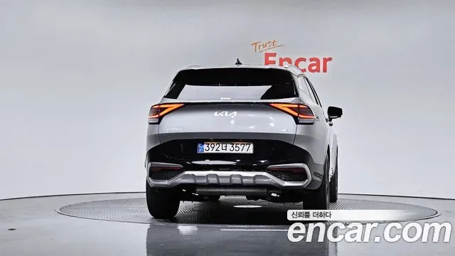 Kia Sportage Gasoline 1.6 Turbo 4WD Signature 2023 — фото 4