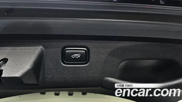Kia Sportage Gasoline 1.6 Turbo 4WD Signature 2023 — фото 20