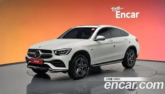 Mercedes-Benz GLC-Class GLC300e 4MATIC Coupe 2021