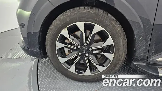 Kia Carnival Diesel 7-Seater Hi-Limousine Signature 2021 — фото 5