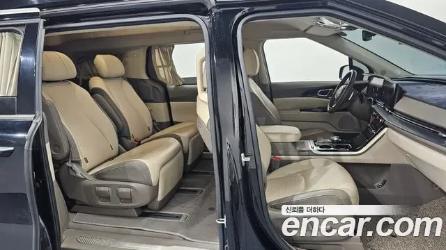 Kia Carnival Diesel 7-Seater Hi-Limousine Signature 2021 — фото 10