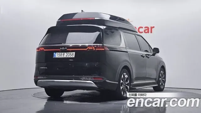 Kia Carnival Diesel 7-Seater Hi-Limousine Signature 2021 — фото 2
