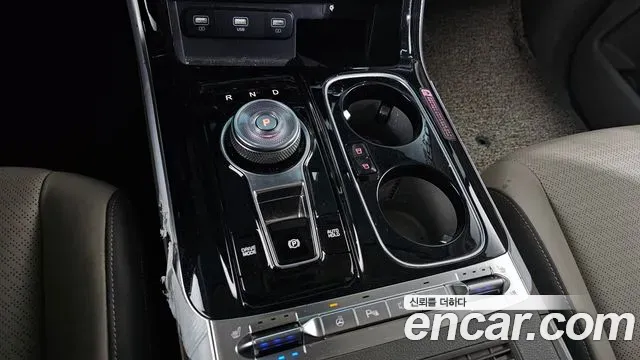 Kia Carnival Diesel 7-Seater Hi-Limousine Signature 2021 — фото 9