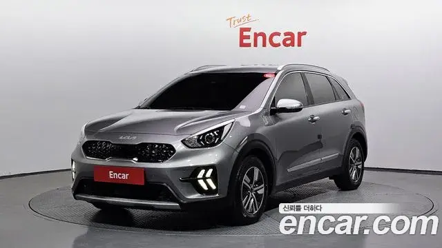Kia Niro 1.6 HEV Noblesse 2021