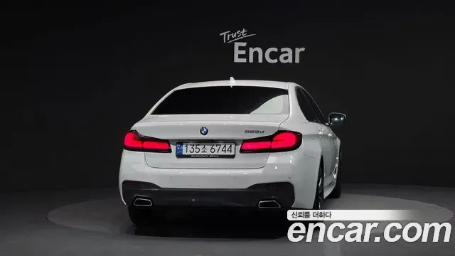 BMW 5-Series 523d M Sport 2022 — фото 4