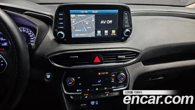 Hyundai Santa Fe Diesel 2.0 2WD Modern 2019 — фото 14