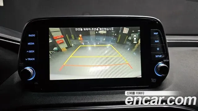 Hyundai Santa Fe Diesel 2.0 2WD Modern 2019 — фото 15