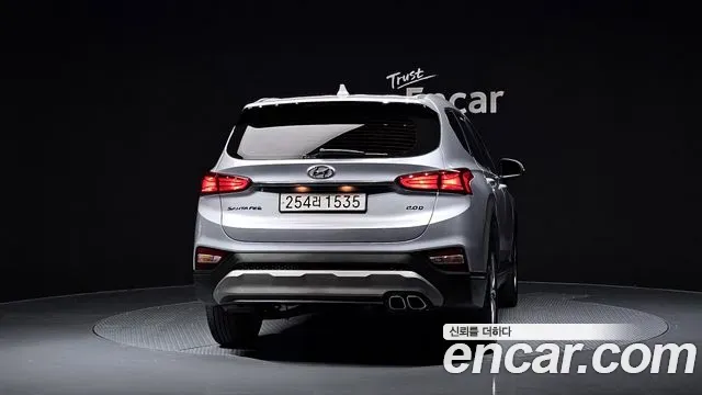 Hyundai Santa Fe Diesel 2.0 2WD Modern 2019 — фото 4