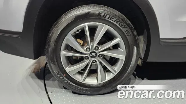 Hyundai Santa Fe Diesel 2.0 2WD Modern 2019 — фото 5