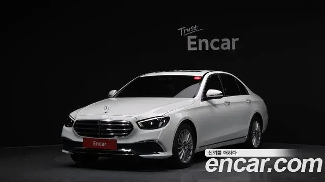 Mercedes-Benz E-Class E250 Exclusive 2022