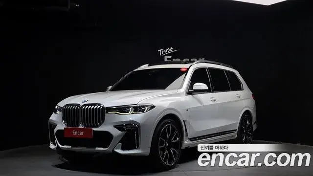 BMW X7 xDrive 40i M Sport 6STR 2022