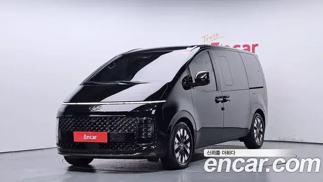 Hyundai Staria 4WD Lounge 9-Seater Inspiration 2021