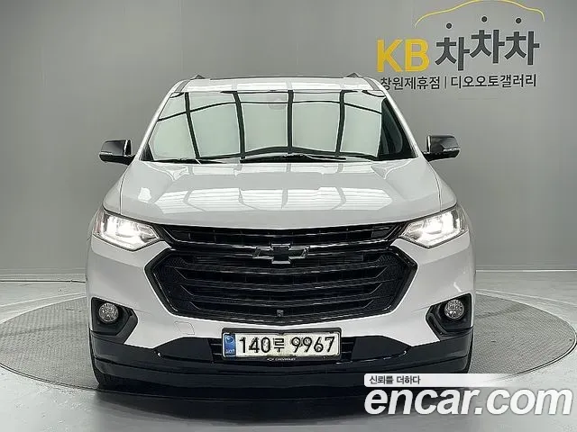 Chevrolet Traverse 3.6 AWD Redline 2021 — фото 3