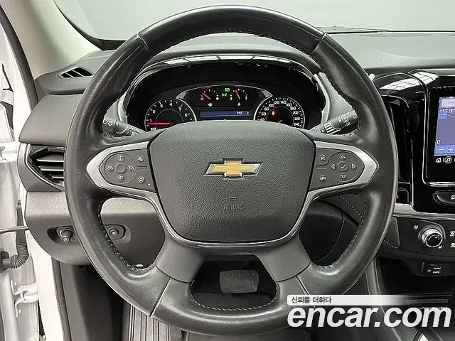 Chevrolet Traverse 3.6 AWD Redline 2021 — фото 11