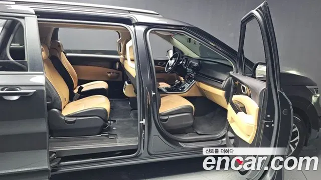 Kia Carnival Diesel 9-Seater Prestige 2021 — фото 11